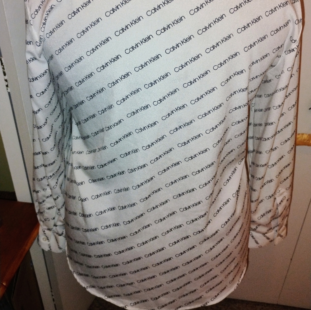 Like-New Calvin Klein Logo Blouse - Picture 10 of 10